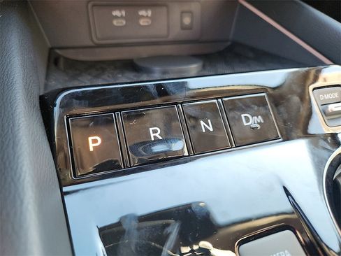 New 2026 Nissan Murano Platinum image 7