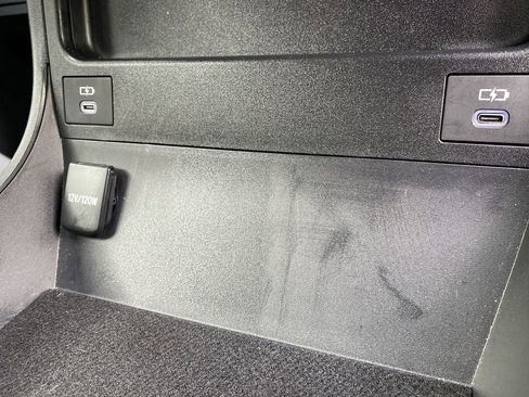 Used 2024 Toyota bZ4X XLE image 41