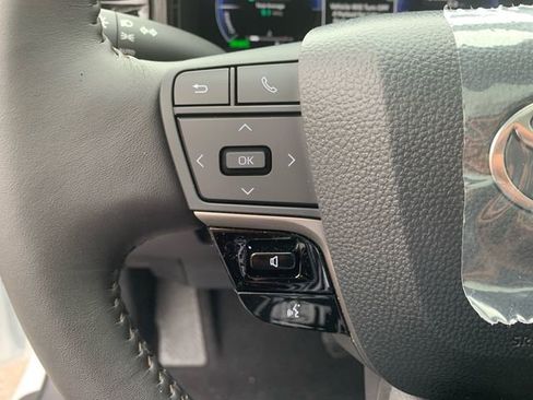 New 2026 Toyota Camry XLE AWD/4WD image 17