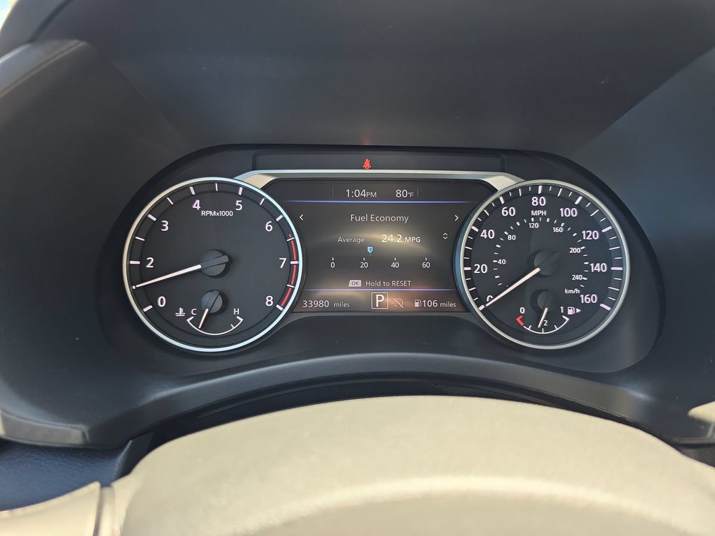 Used 2025 Nissan Sentra SR FWD image 21