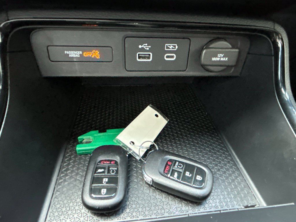 Used 2023 Honda CR-V Sport image 29