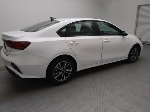 Used 2024 Kia Forte LXS image 10