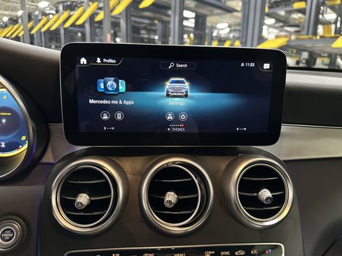 Certified 2022 Mercedes-Benz GLC 300 4MATIC image 19