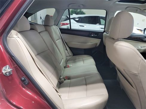 Used 2016 Subaru Outback 2.5i Limited image 15