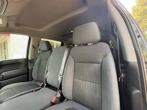 Used 2019 Chevrolet Silverado 1500 Custom Trail Boss w/ Custom Convenience Package image 28