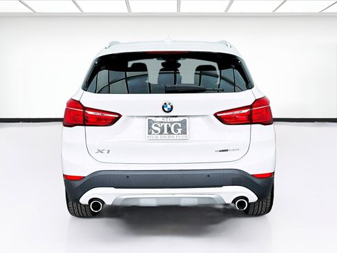 Used 2021 BMW X1 sDrive28i image 5