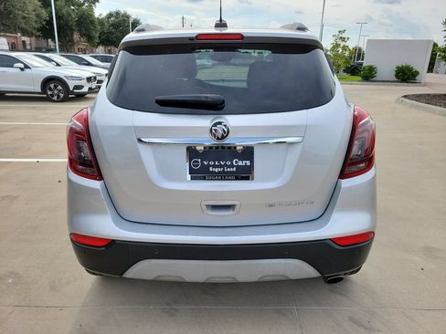 Used 2019 Buick Encore Essence w/ Safety Package II FWD image 6