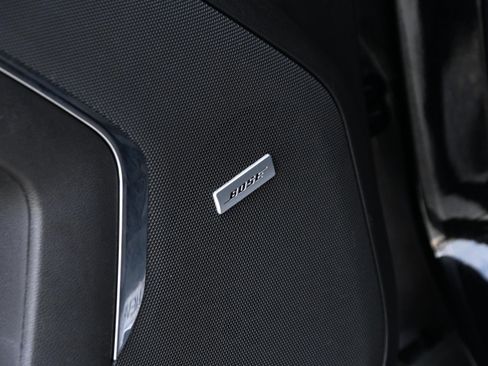 Used 2023 Chevrolet Tahoe Z71 w/ Luxury Package image 35