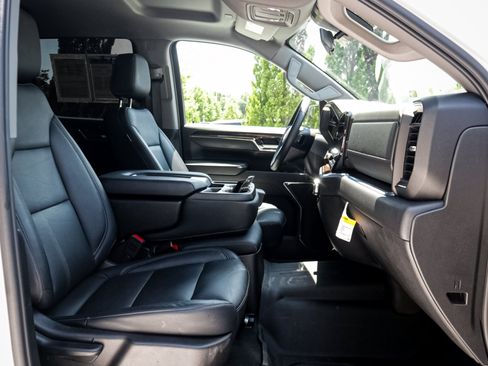 Used 2024 GMC Sierra 1500 Elevation AWD/4WD image 32
