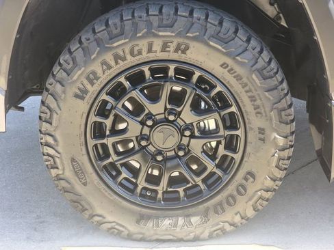 Used 2025 Toyota Tundra SR5 image 9