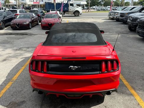 Used 2017 Ford Mustang Premium RWD image 20