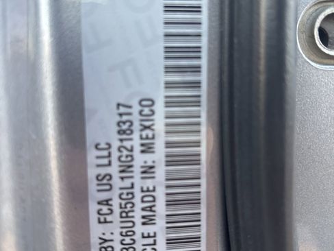 Used 2022 RAM 2500 Limited image 12