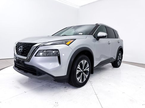Used 2022 Nissan Rogue SV FWD image 13
