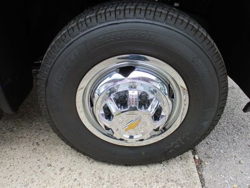 Used 2026 Chevrolet Silverado 3500 W/T AWD/4WD image 25