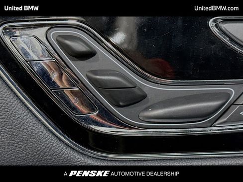 Used 2024 Lincoln Navigator Reserve image 4