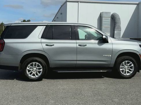Used 2025 Chevrolet Tahoe LT AWD/4WD image 9