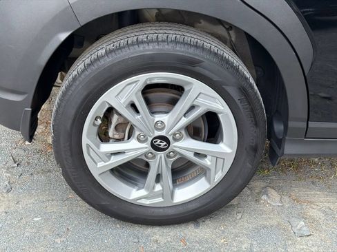 Certified 2023 Hyundai Kona SEL AWD/4WD image 7