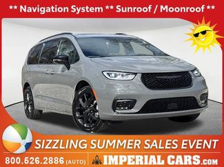 Used 2025 Chrysler Pacifica Limited AWD/4WD video 1