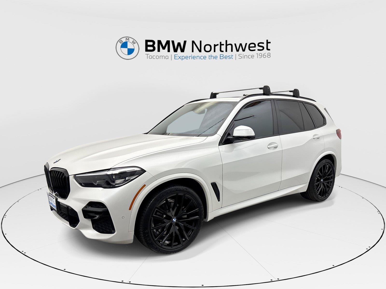 Used 2023 BMW X5 xDrive40i w/ M Sport Package AWD/4WD image 1