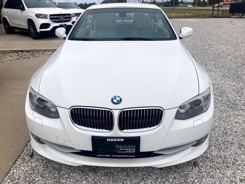 Used 2011 BMW 328i Convertible image 9