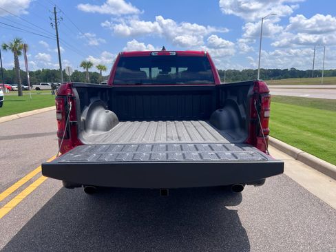New 2026 RAM 1500 Express AWD/4WD image 10