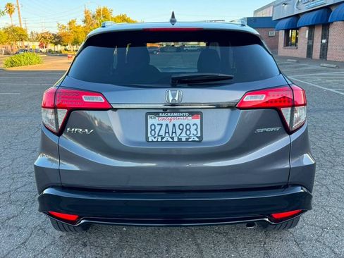 Used 2022 Honda HR-V Sport image 3