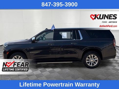 Used 2024 Chevrolet Suburban Premier AWD/4WD image 5