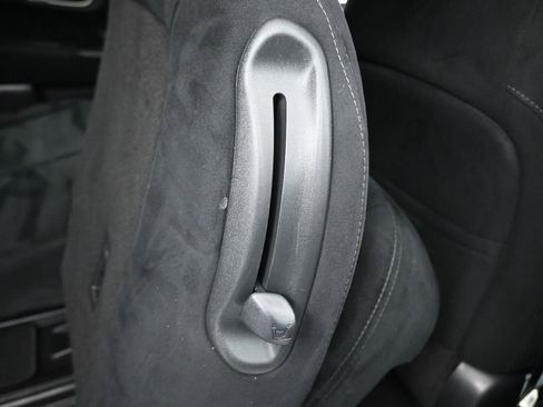 Used 2015 Nissan Pathfinder S image 44