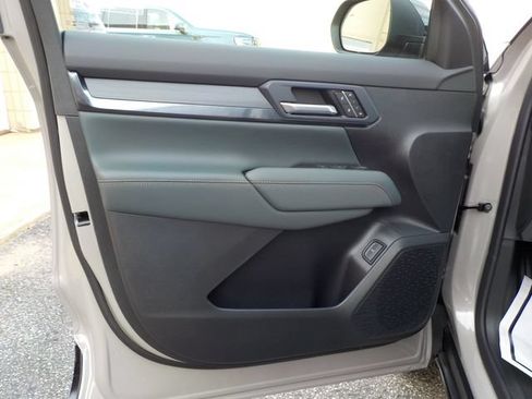 New 2027 GMC Terrain AT4 w/ Convenience Package III AWD/4WD image 11