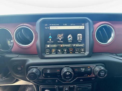 Used 2023 Jeep Wrangler Unlimited Rubicon 4xe AWD/4WD image 12