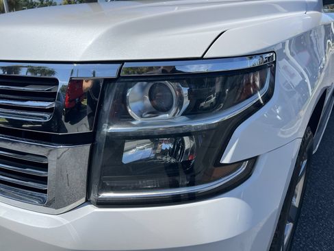 Used 2018 Chevrolet Suburban Premier AWD/4WD image 6