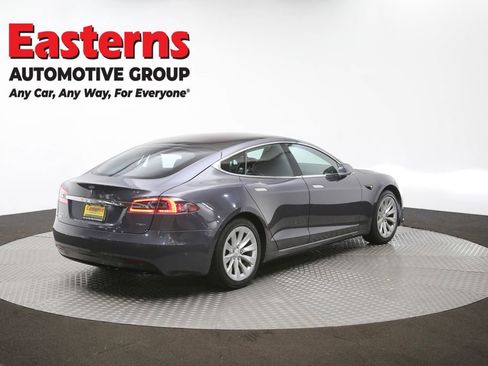 Used 2018 Tesla Model S 75D image 39