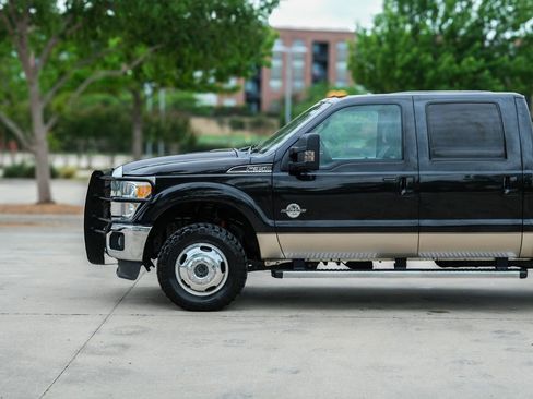 Used 2012 Ford F350 Lariat w/ Lariat Ultimate Pkg image 12