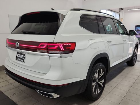 New 2026 Volkswagen Atlas SE image 4