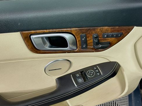 Used 2014 Mercedes-Benz SLK 250 image 15
