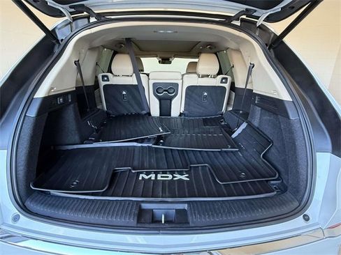 Used 2022 Acura MDX SH-AWD w/ Technology Package image 17