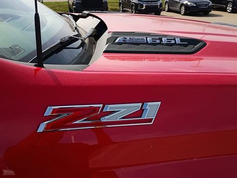 Used 2025 Chevrolet Silverado 2500 Custom w/ Custom Convenience Package image 11