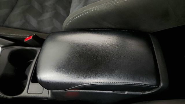 Used 2015 Nissan Rogue S FWD image 66