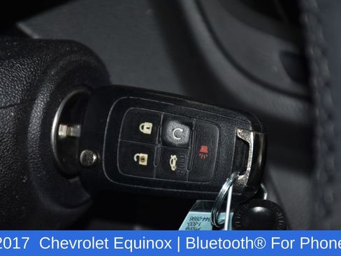 Used 2017 Chevrolet Equinox Premier w/ Enhanced Convenience Package AWD/4WD image 13