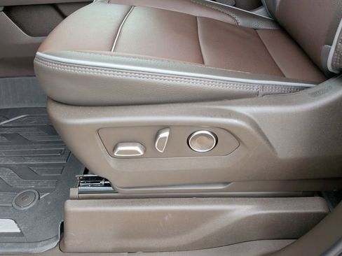 New 2026 GMC Sierra 2500 Denali w/ Denali Reserve Package image 13