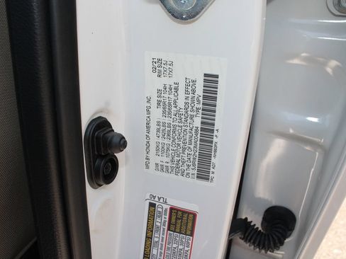Certified 2021 Honda CR-V LX image 26