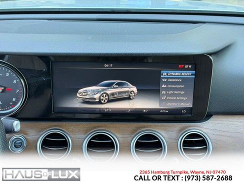 Used 2017 Mercedes-Benz E 300 4MATIC image 27