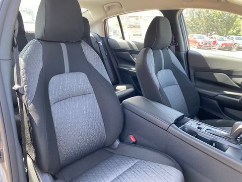 New 2026 Nissan Sentra SV w/ SV Convenience Package FWD image 9
