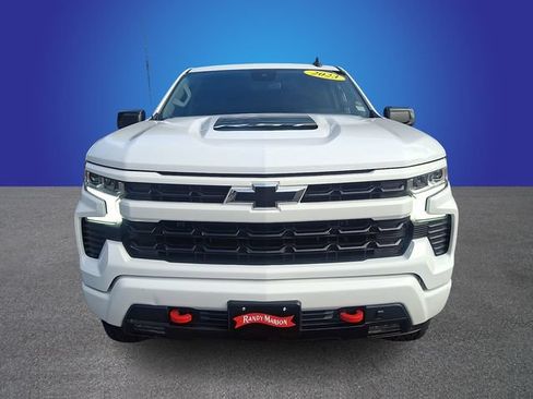 Used 2023 Chevrolet Silverado 1500 RST w/ Z71 Off-Road Package AWD/4WD image 2