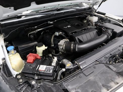 Certified 2023 Nissan Frontier SV w/ Tow Package image 19