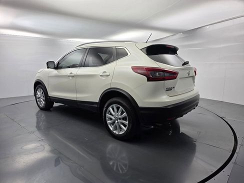 Used 2020 Nissan Rogue Sport SV w/ Technology Package image 6