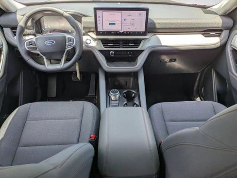 New 2026 Ford Explorer Active RWD image 15