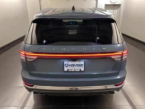 Used 2026 Lincoln Aviator Reserve image 5