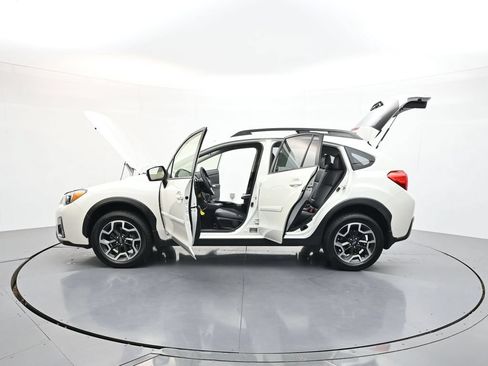 Used 2017 Subaru Crosstrek 2.0i Limited w/ Popular Package #2 AWD/4WD image 34