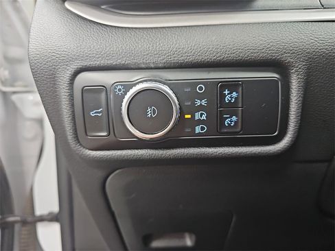 Used 2023 Ford Explorer XLT w/ Equipment Group 202A image 26